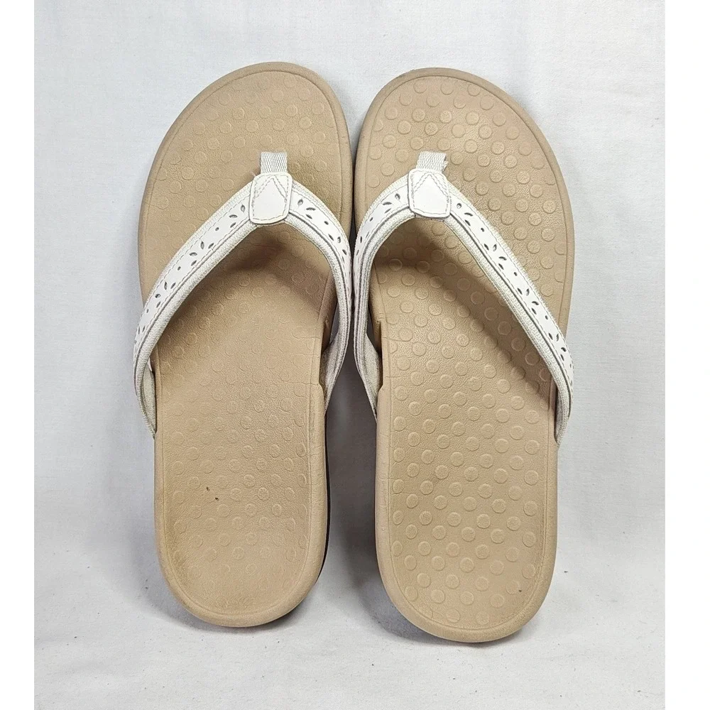 Vionic Thong Sandals Flip Flop White Laser Cut Perforated Orthotic Patent Siz 8